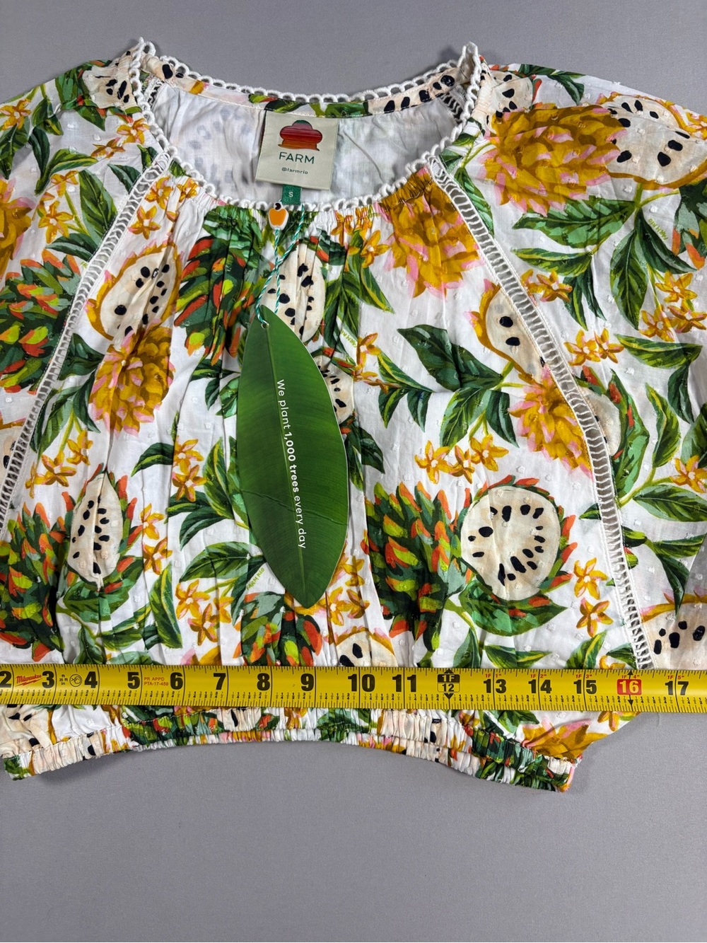 Farm Rio NWT Biriba Cropped Multi Color Tropical Top Size S Resortwear Summer - Picture 7 of 9